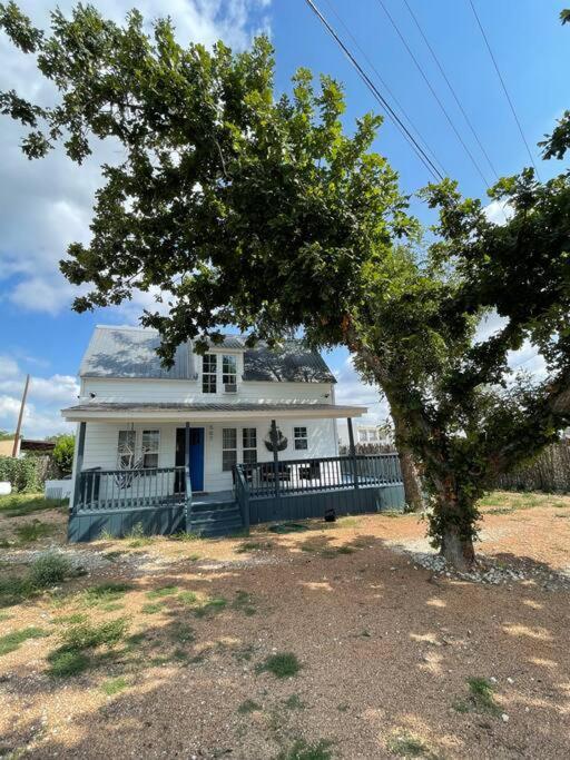 Вилла The Paddock House At Blanco Texas Экстерьер фото